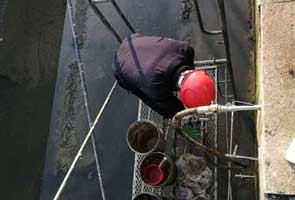 污水處理廠(chǎng)水池帶水堵漏